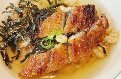 ご当地グルメ“旅”歩き