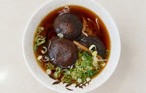 製麺会社直営の立ち食いそば店3選－300店を巡ったライター・シュウスケが厳選！