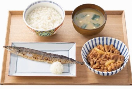 松屋で焼きさんま！秋の新定食に北海道産さんまと牛小鉢－朝食の鮭も変更可【本日から期間限定】